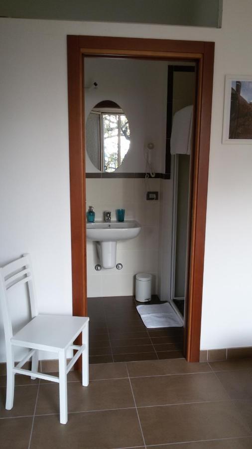 Bed and Breakfast Rinaldi House Torriana Екстер'єр фото