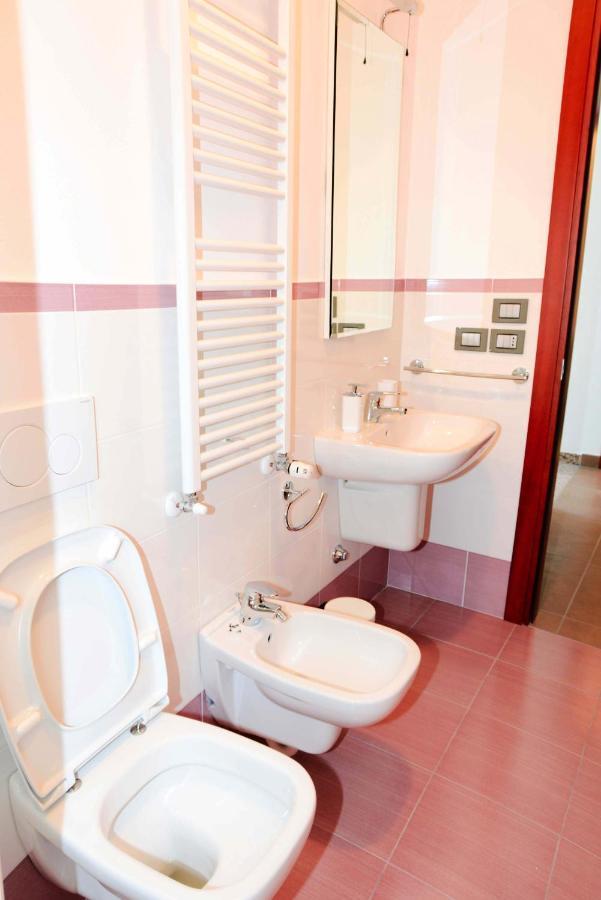 Bed and Breakfast Rinaldi House Torriana Екстер'єр фото