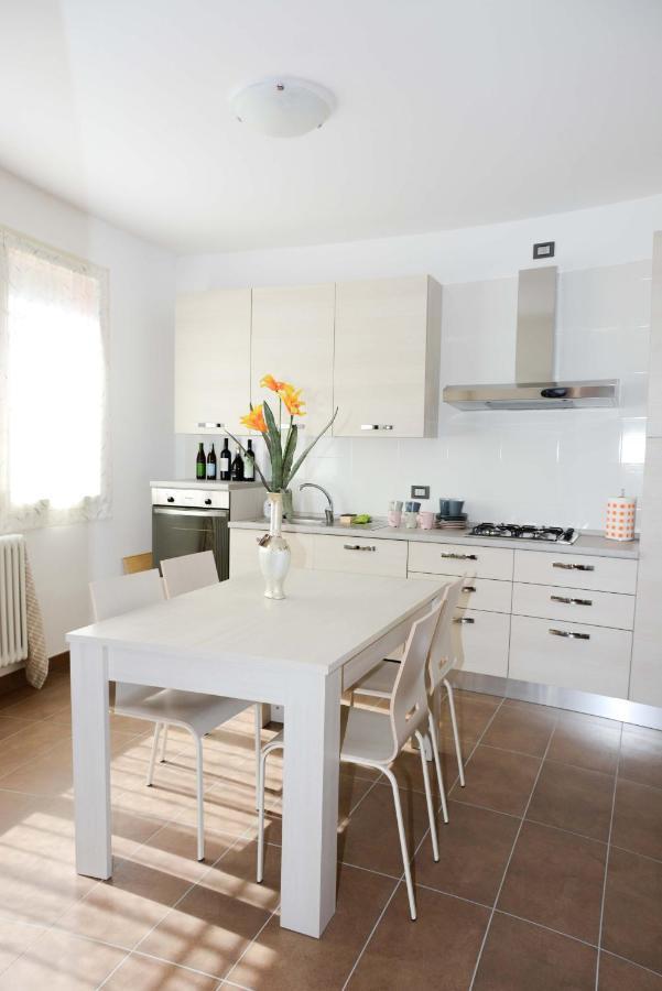 Bed and Breakfast Rinaldi House Torriana Екстер'єр фото